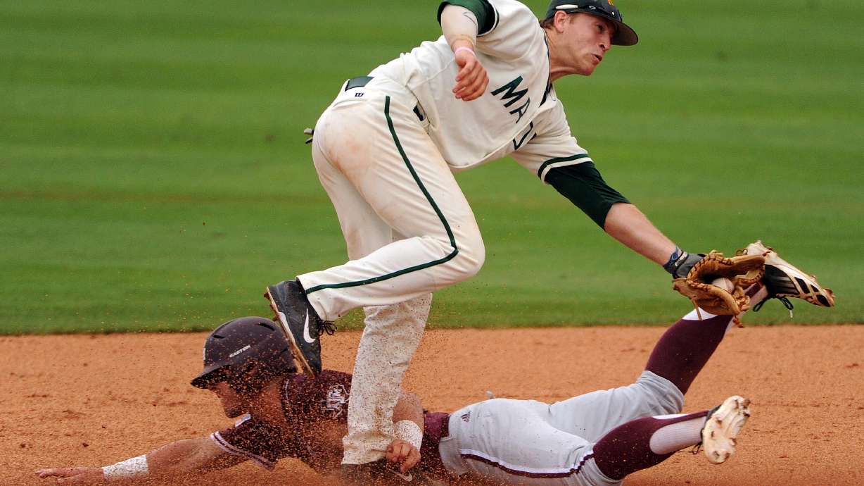 Texas A&M eliminates George Mason 7-3