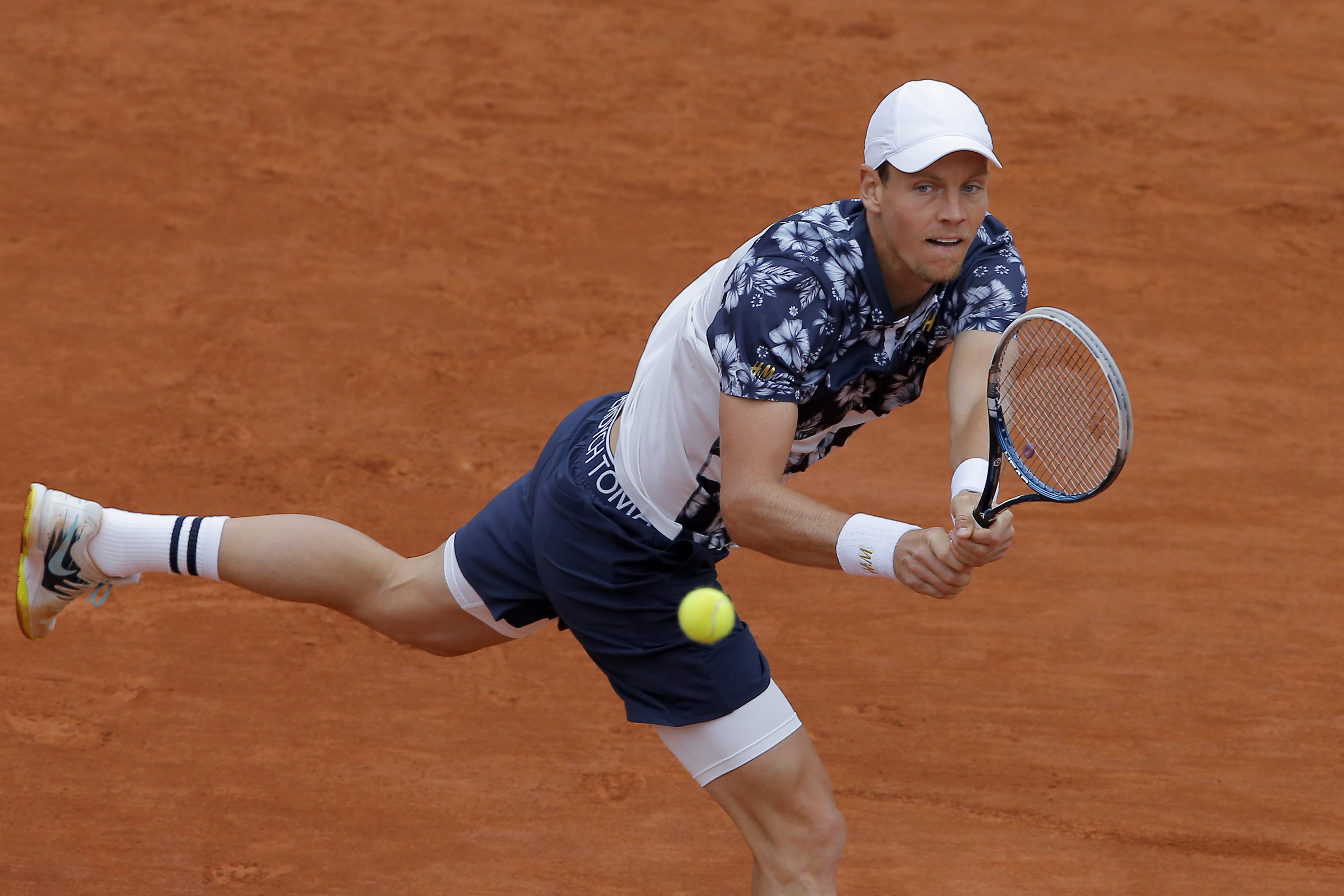 No US men in French Open: Isner loses to Berdych