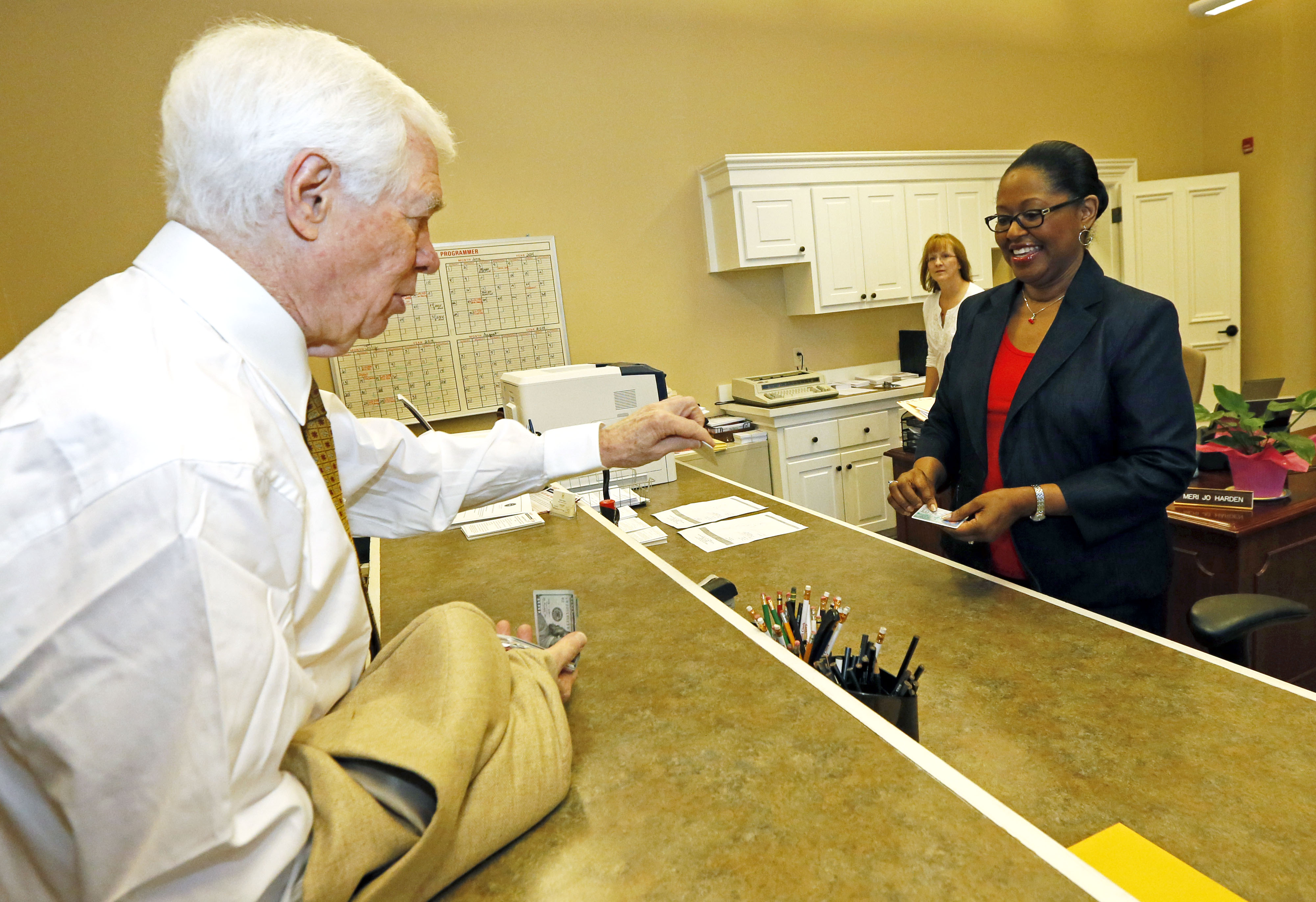 Mississippi Senate race tops Tuesday's 8 primaries