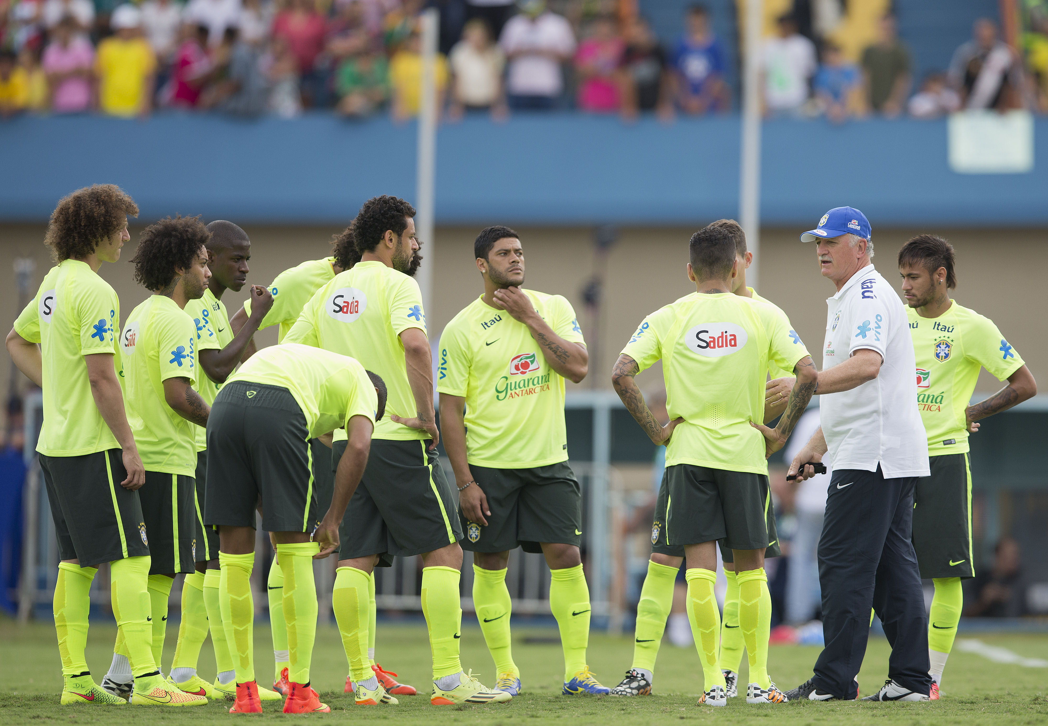 Scolari says he can't wait for World Cup to start