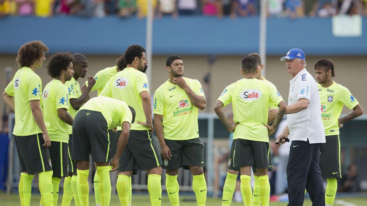 Scolari says he can't wait for World Cup to start