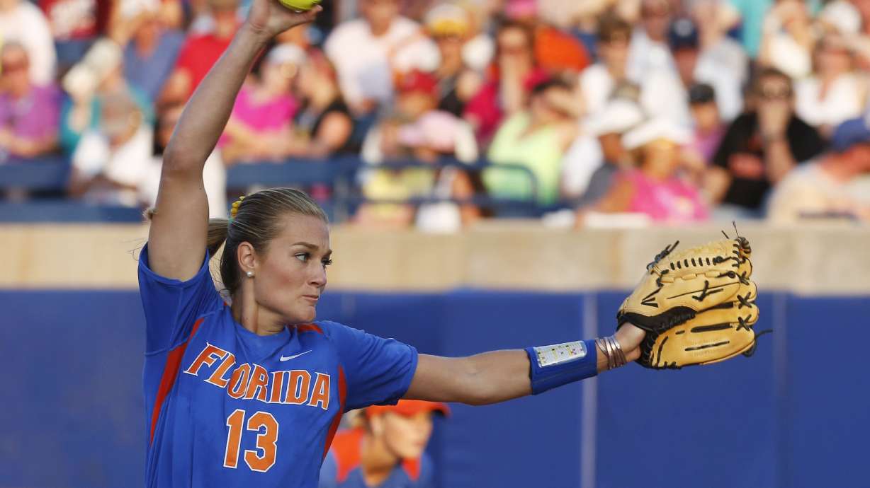 Florida beats Alabama 5-0 in Game 1
