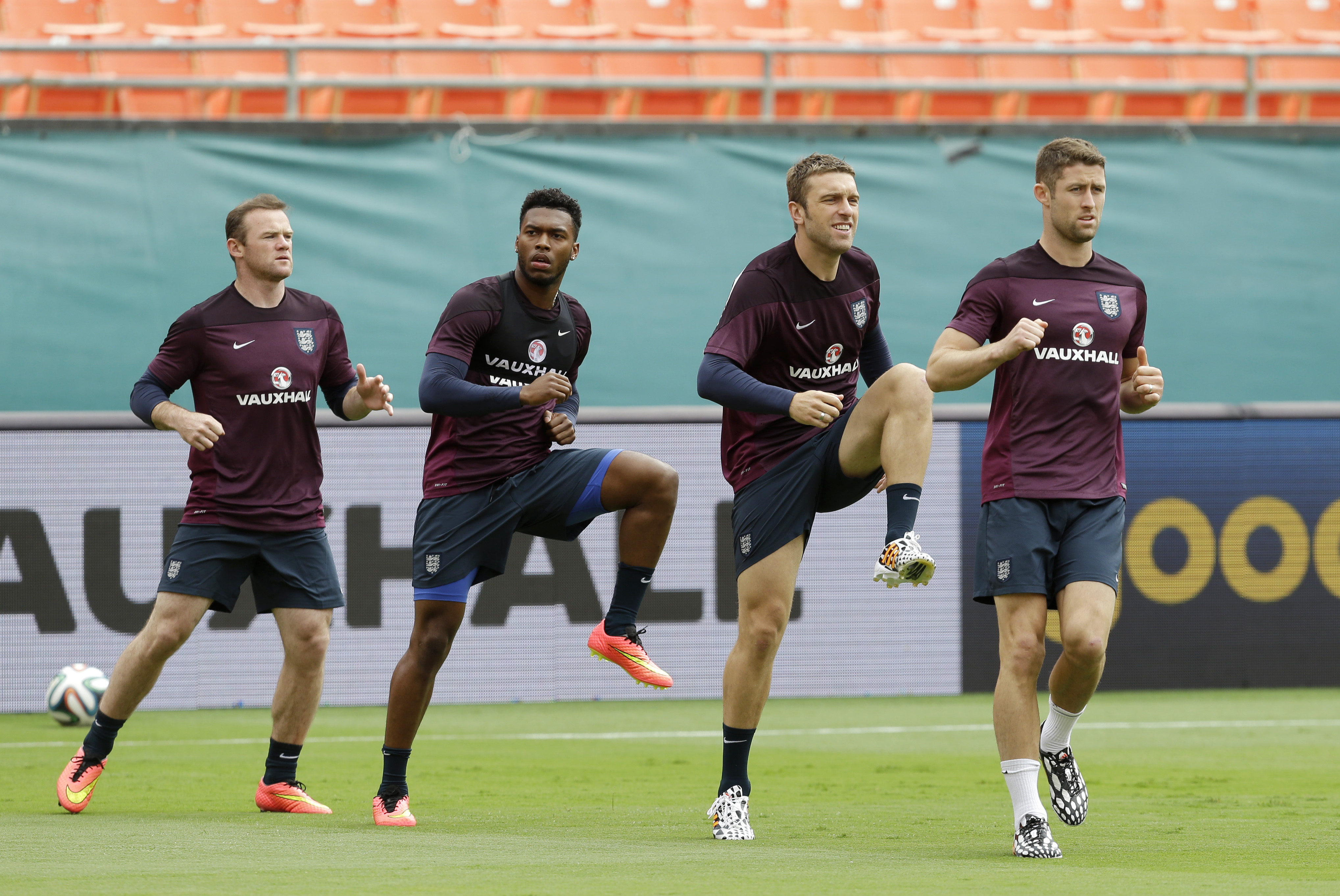 Wayne Rooney to start WCup warm-up match