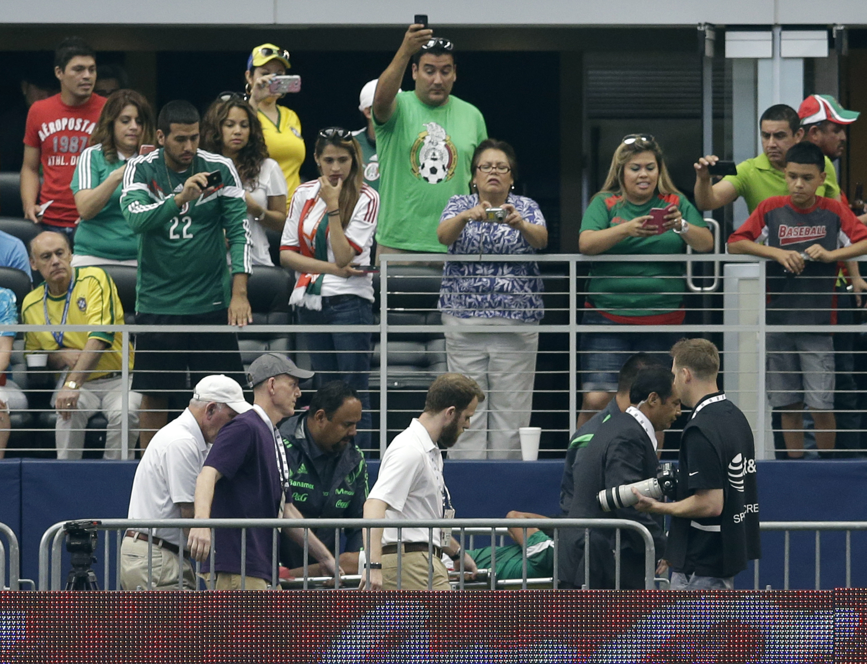 Ecuador: Castillo out for 3 weeks but in WC squad