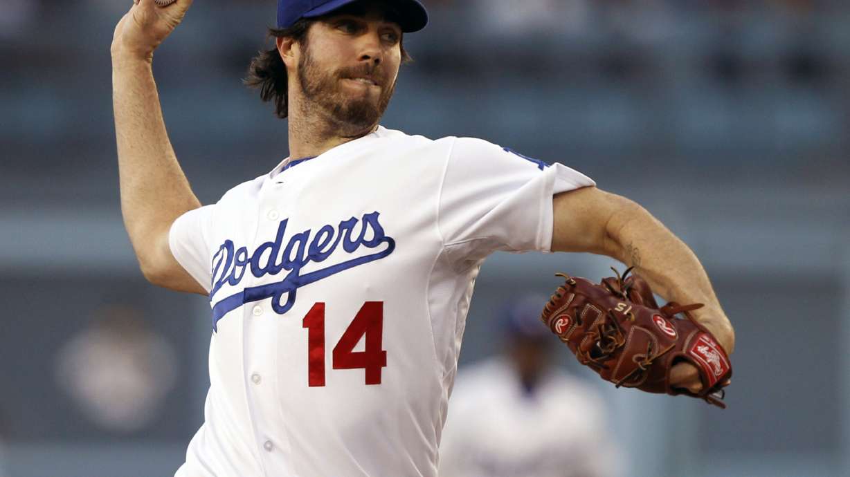 Haren gives up 2 HRs, Dodgers fall 4-1 to Chicago