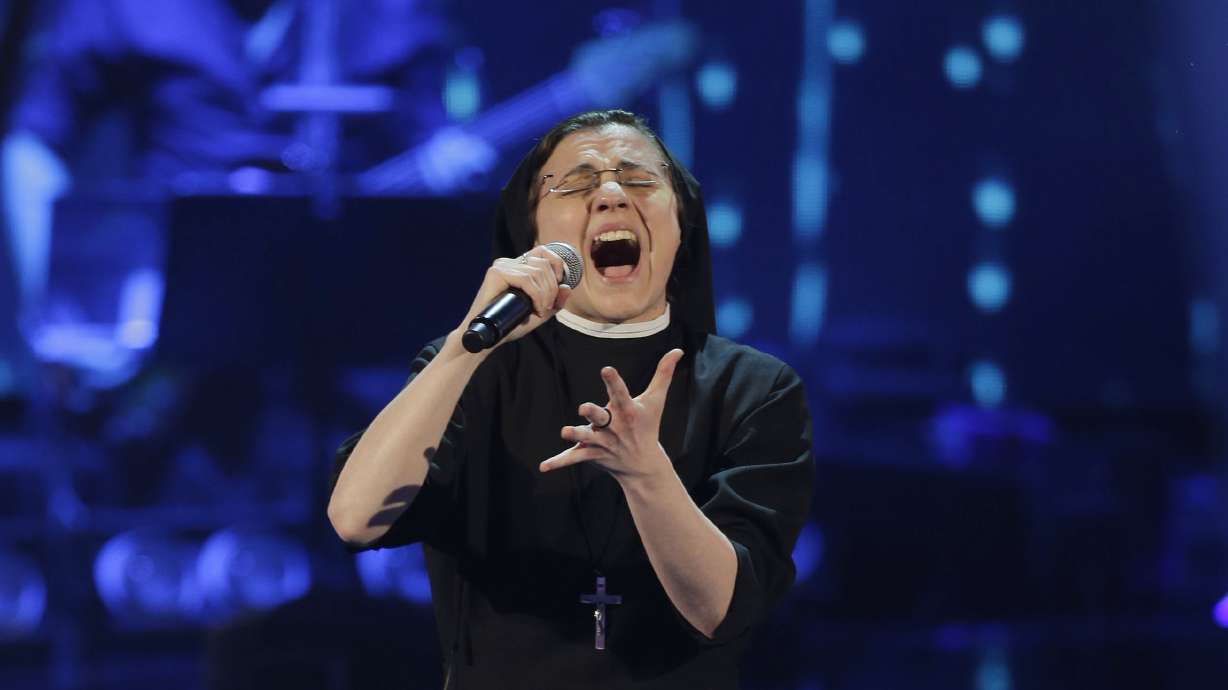 Singing nun in finals of Italy's TV talent show