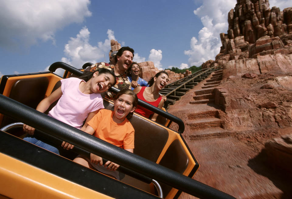 Top 10 Southern California theme parks for this summer!