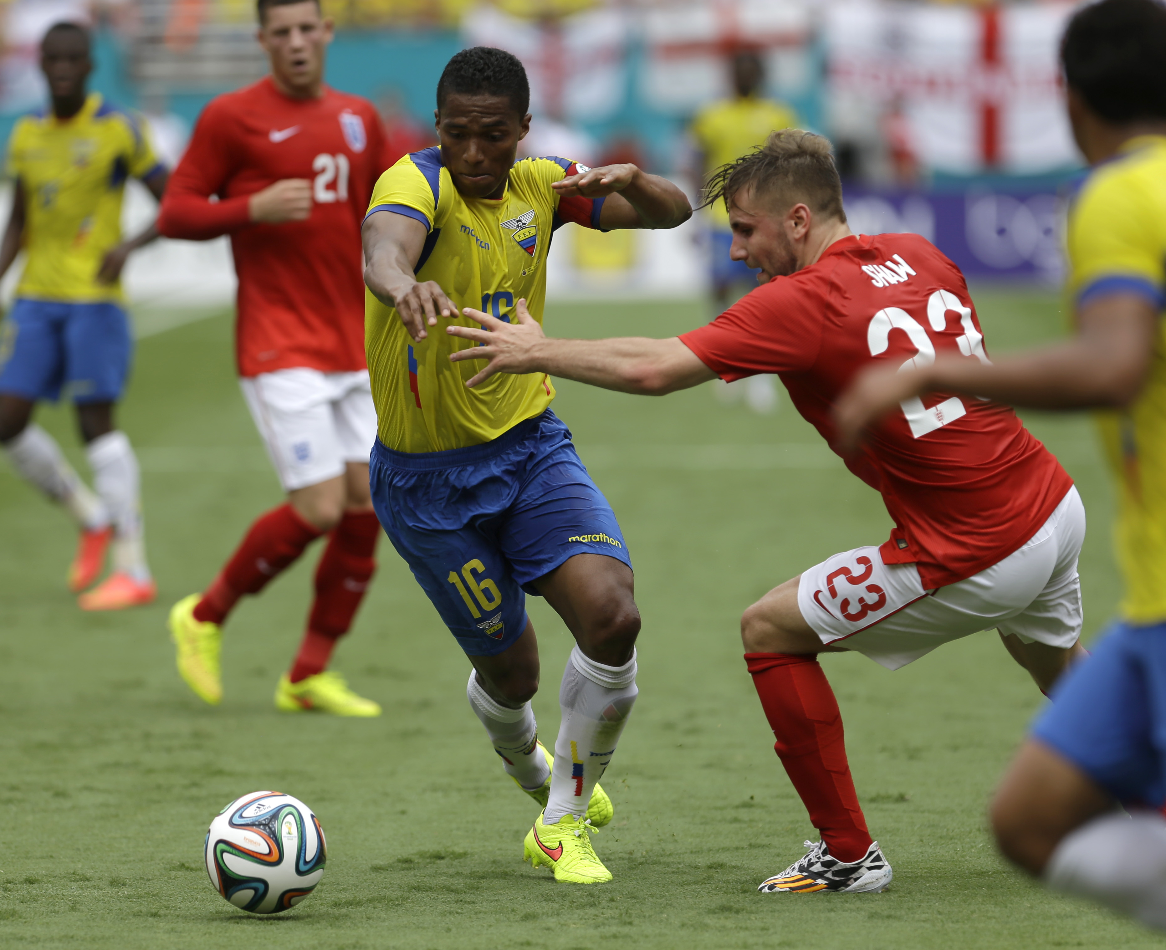 Rooney ends goal drought as England, Ecuador draw