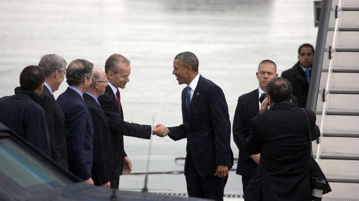 Obama, Cameron lay down new markers for Putin