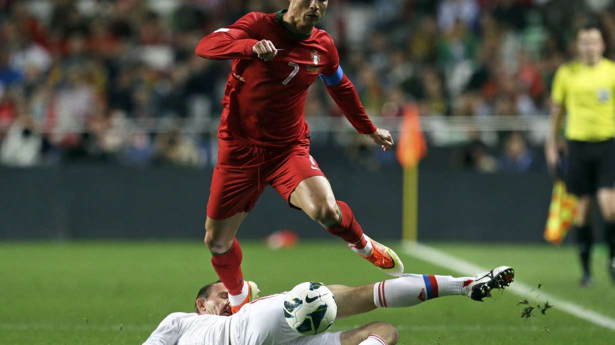 Portugal's Ronaldo unfit for friendly vs. Mexico