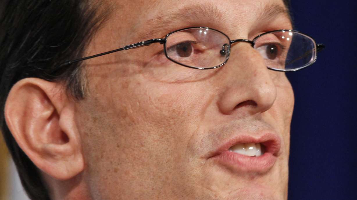Tea partyer takes aim at Cantor in Va. primary