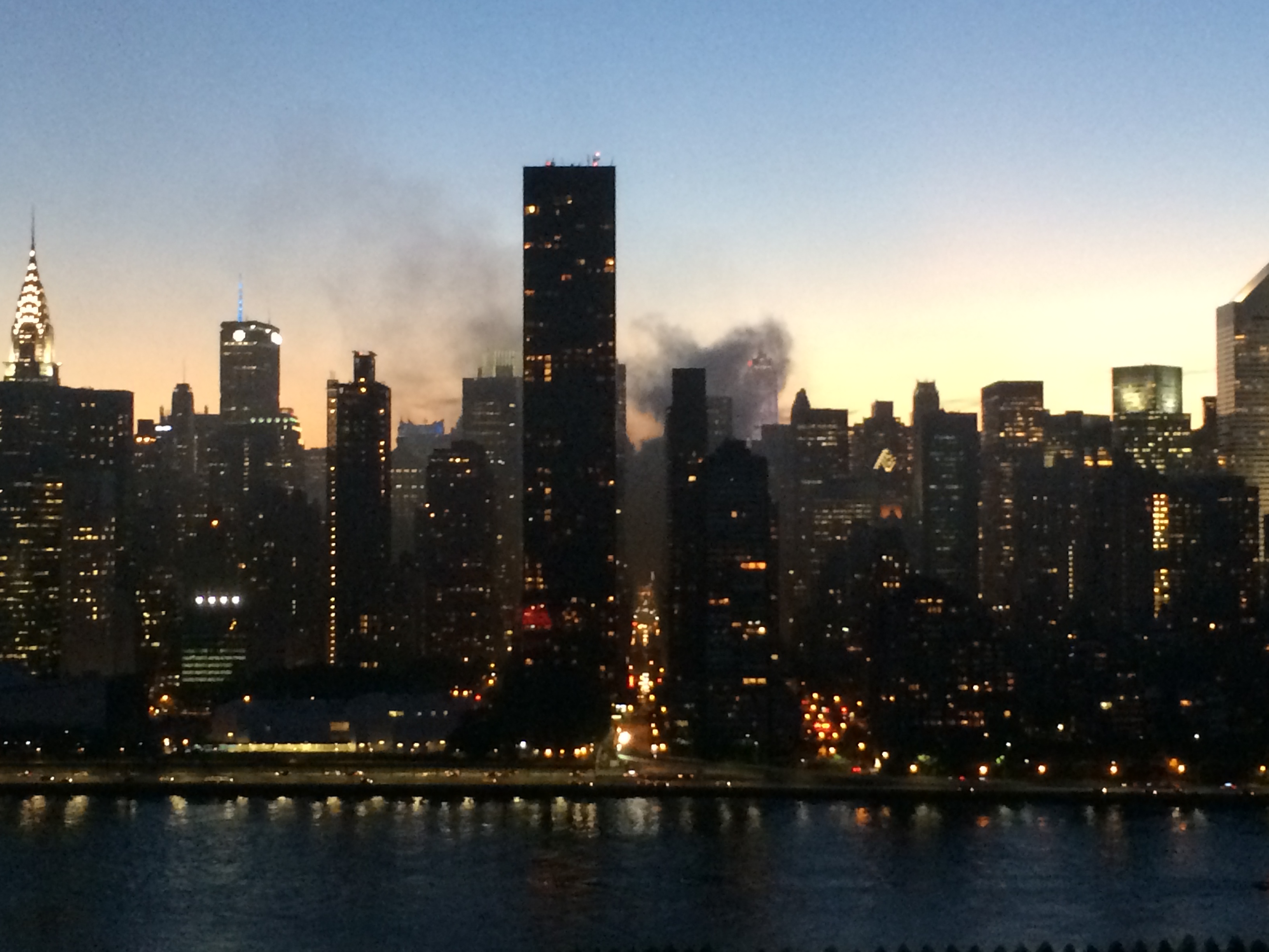 Restaurant near Rockefeller Center catches fire