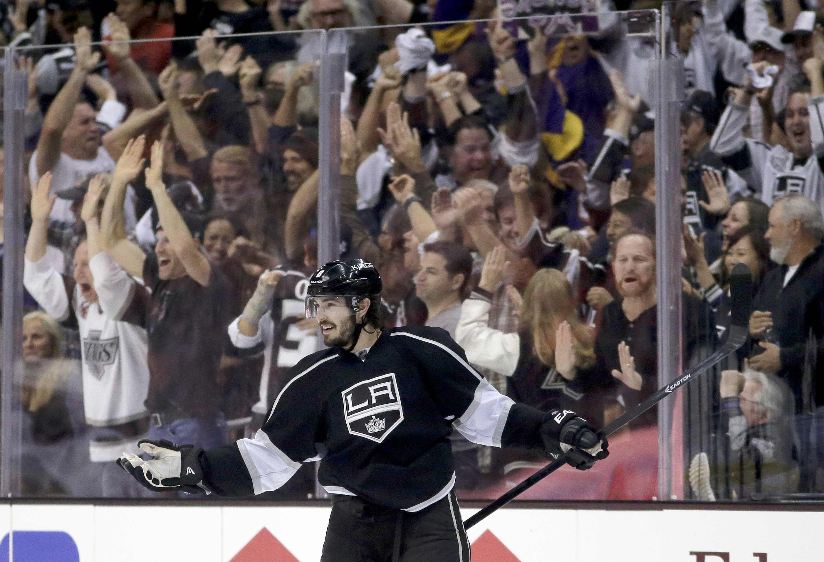 Doughty gaining fame while leading LA Kings