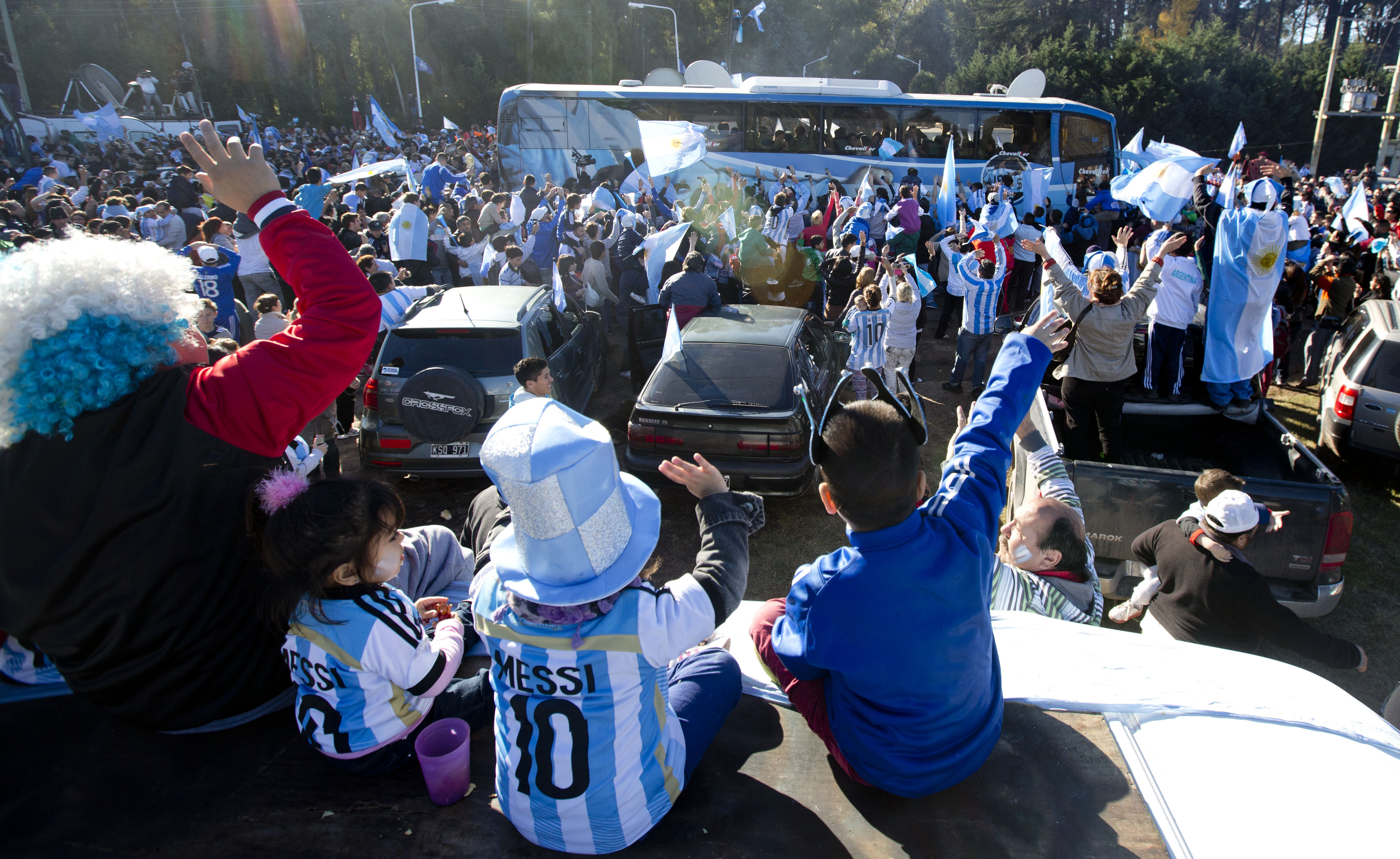 Argentina travels to Brazil fighting hubris
