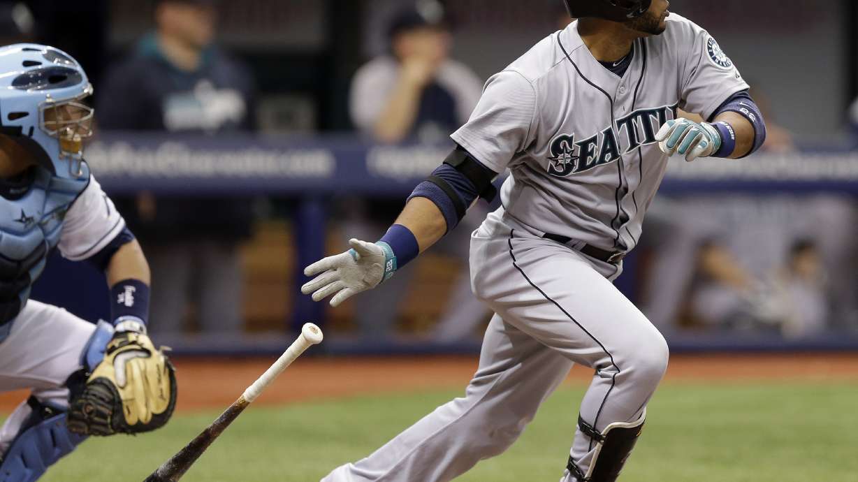 Cano's hit 2-run double, Mariners blank Rays again