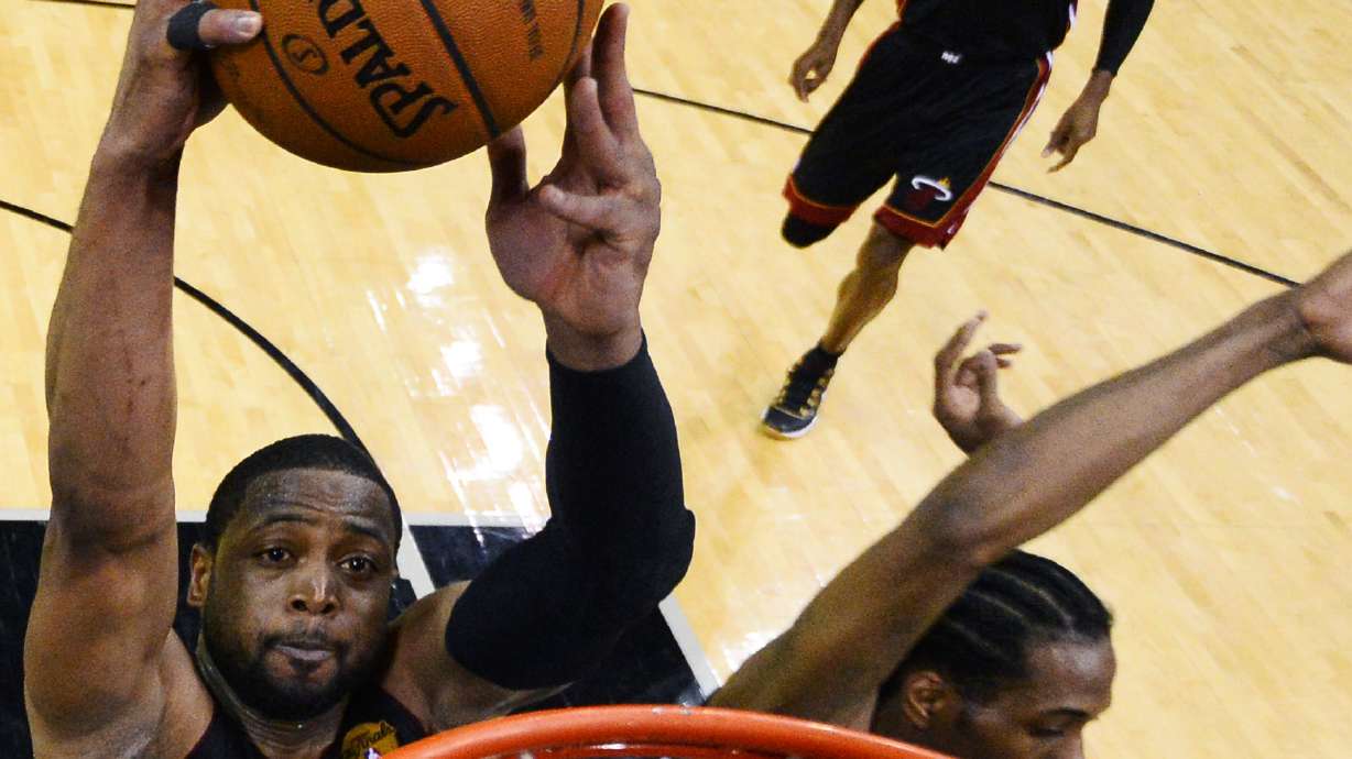 Miami G Dwyane Wade fined $5,000 for flopping