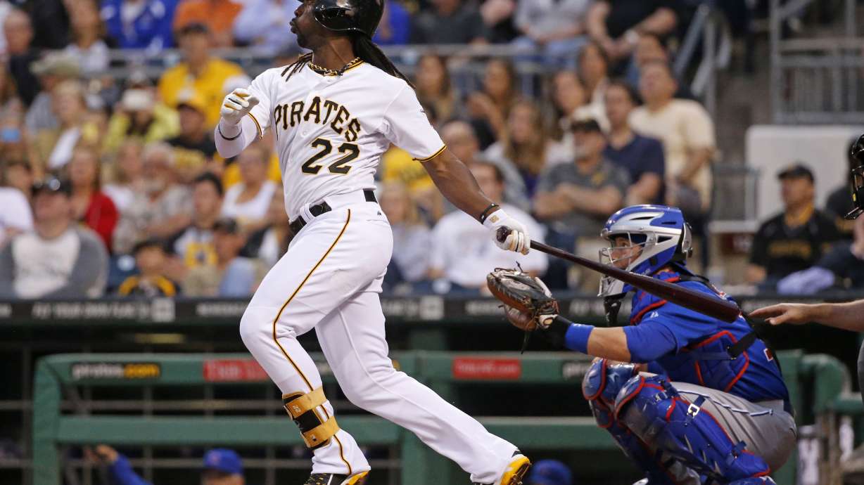 Cubs can't shake road woes, fall to Pirates 6-2