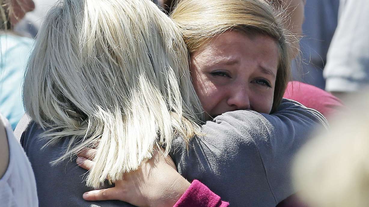 Oregon shooting suspect called aspiring serviceman