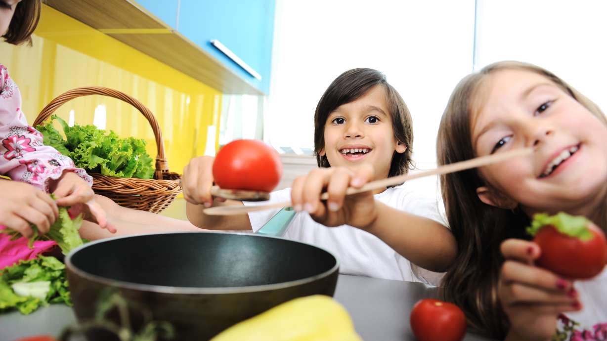 Best way to make kids eat healthy is to say nothing, study finds