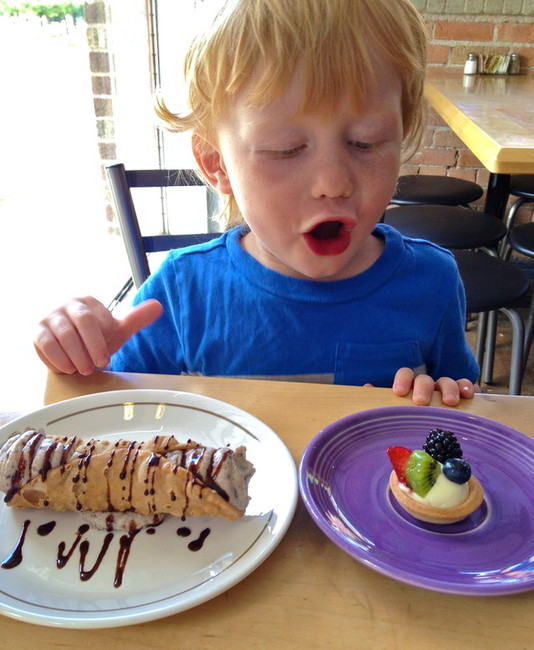 Carlucci's Cannolis are sure to please.