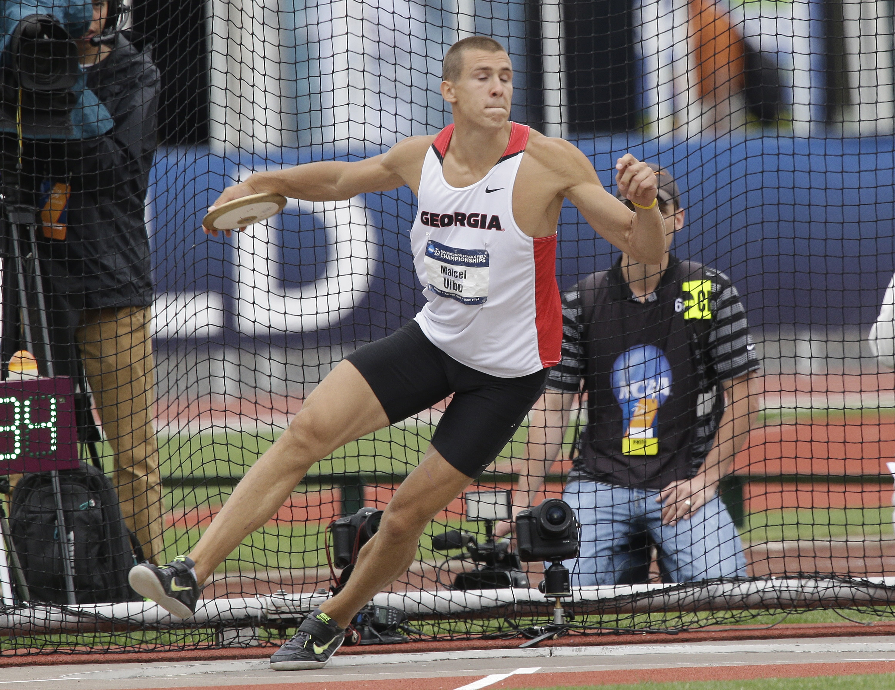 Boise State's Bates wins women's NCAA 10K title