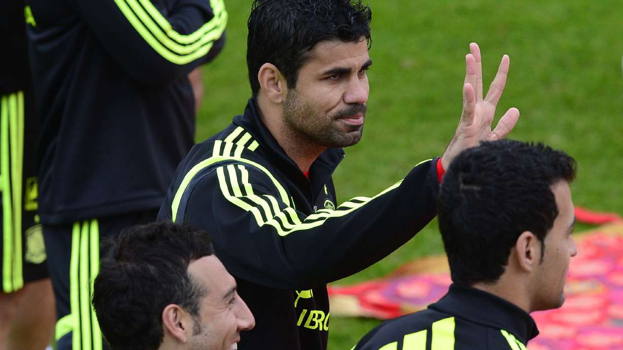 Costa leads Spain attack against Dutch at WCup