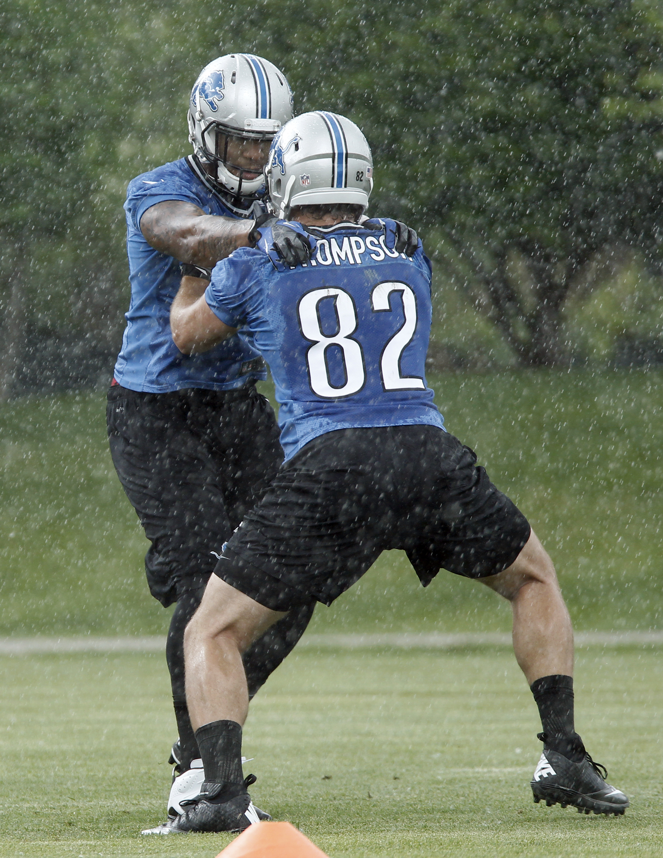 Lions sign 1st-round pick Ebron to 4-year contract