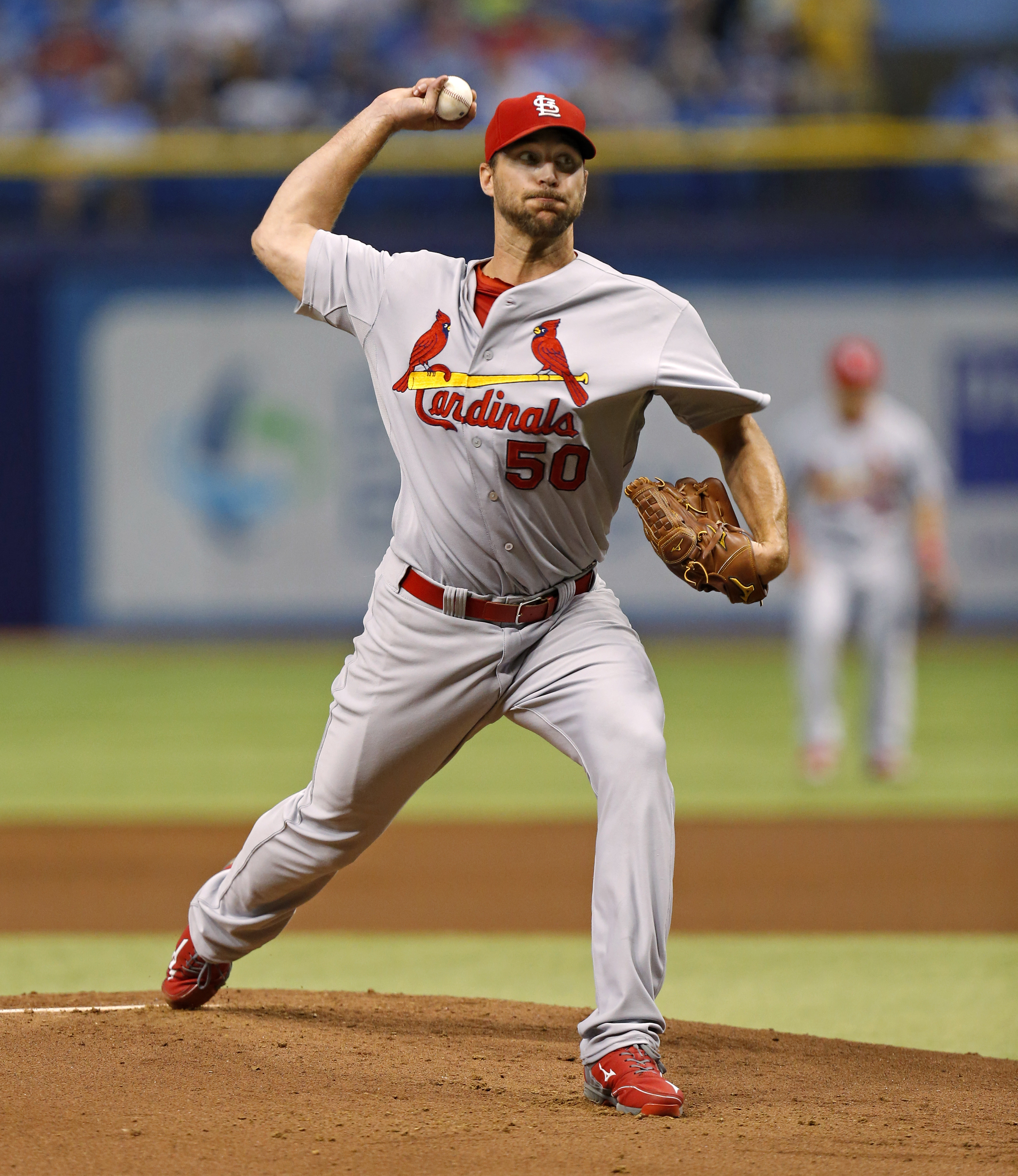 Cards' Wainwright could miss start to rest elbow