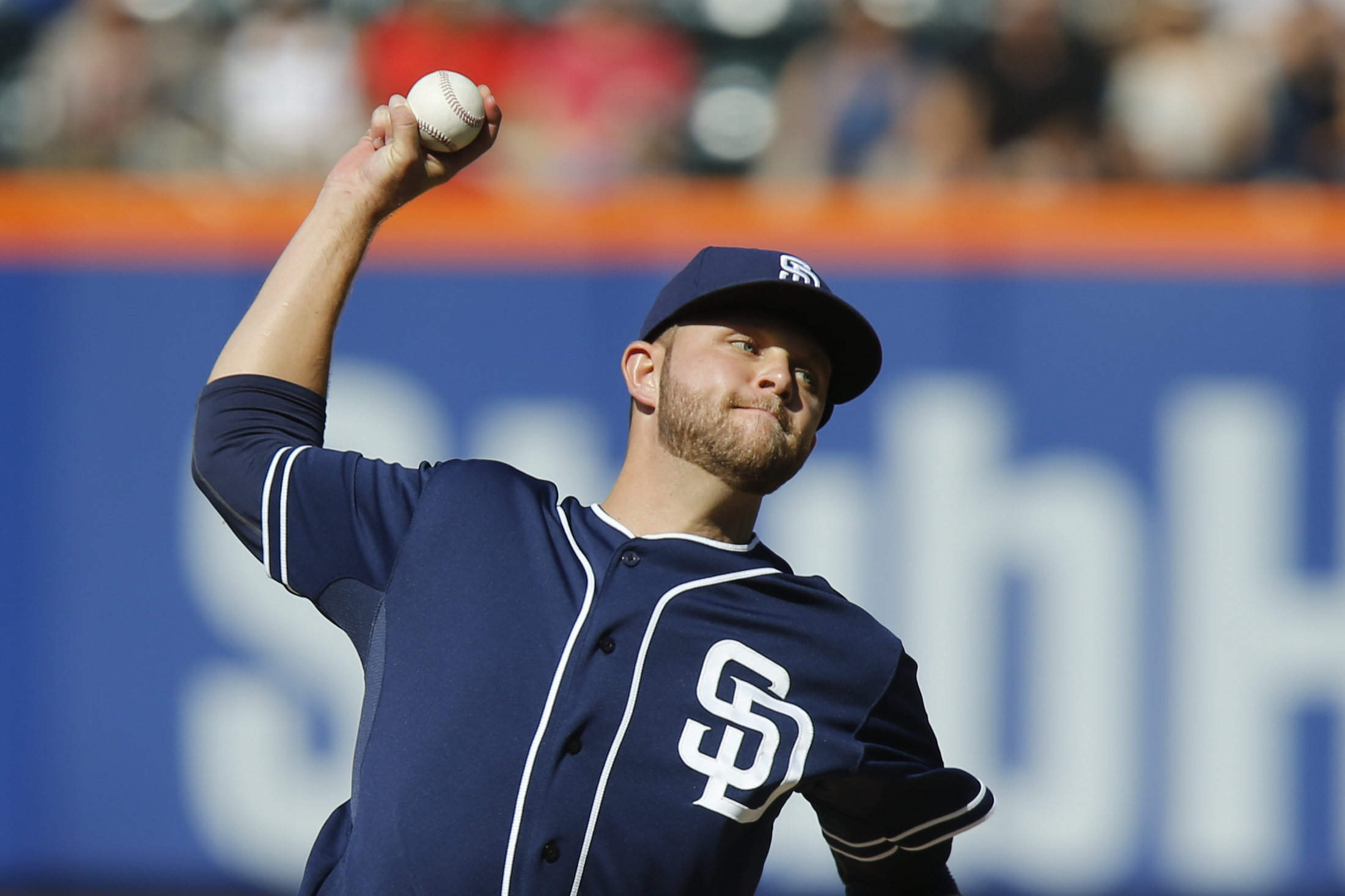 Hahn gets 1st W, Padres stop 5-game skid, top Mets