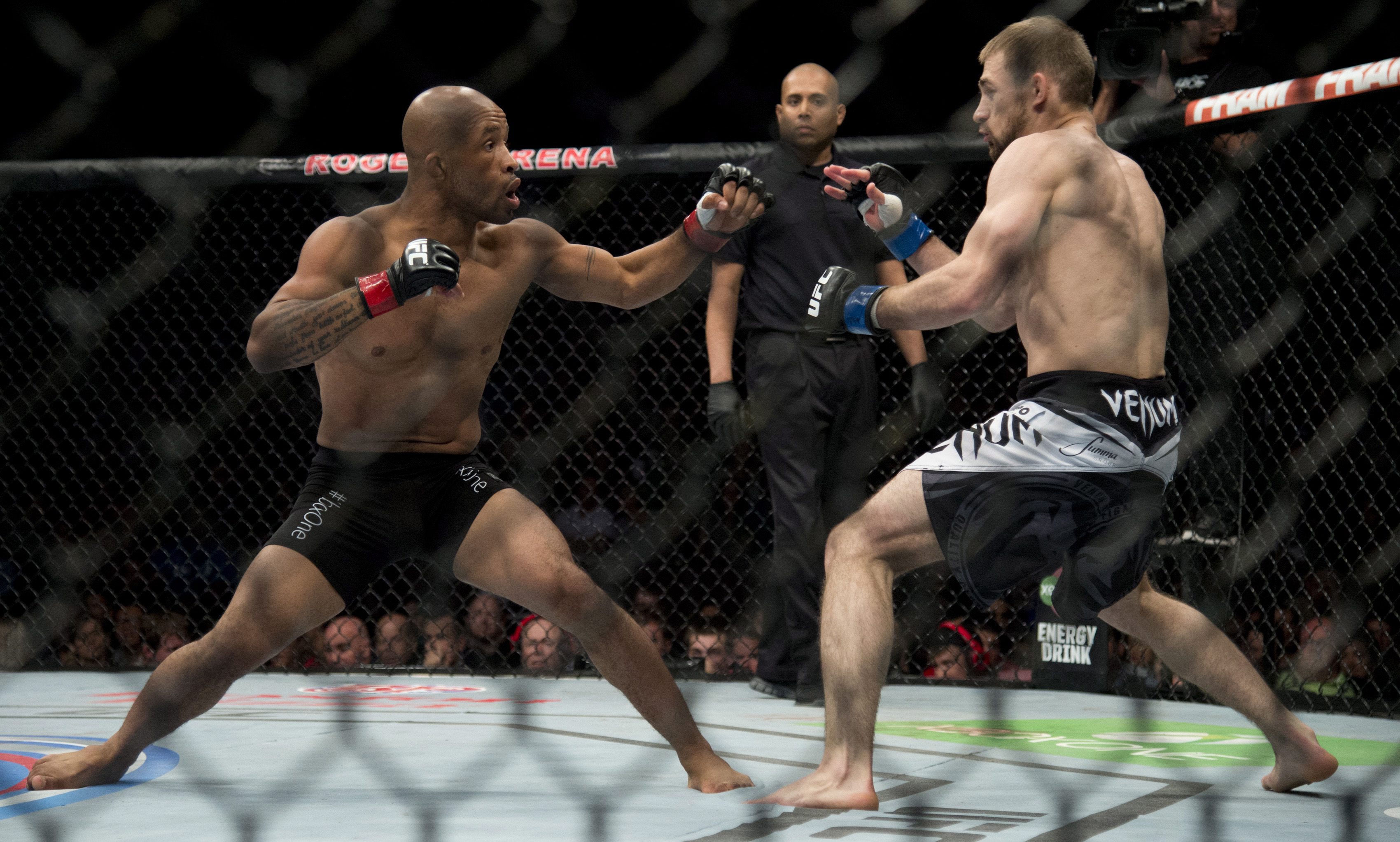 Johnson, MacDonald win at UFC 174 in Vancouver