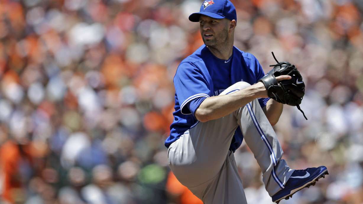Blue Jays beat Orioles 5-2 for 4-game split