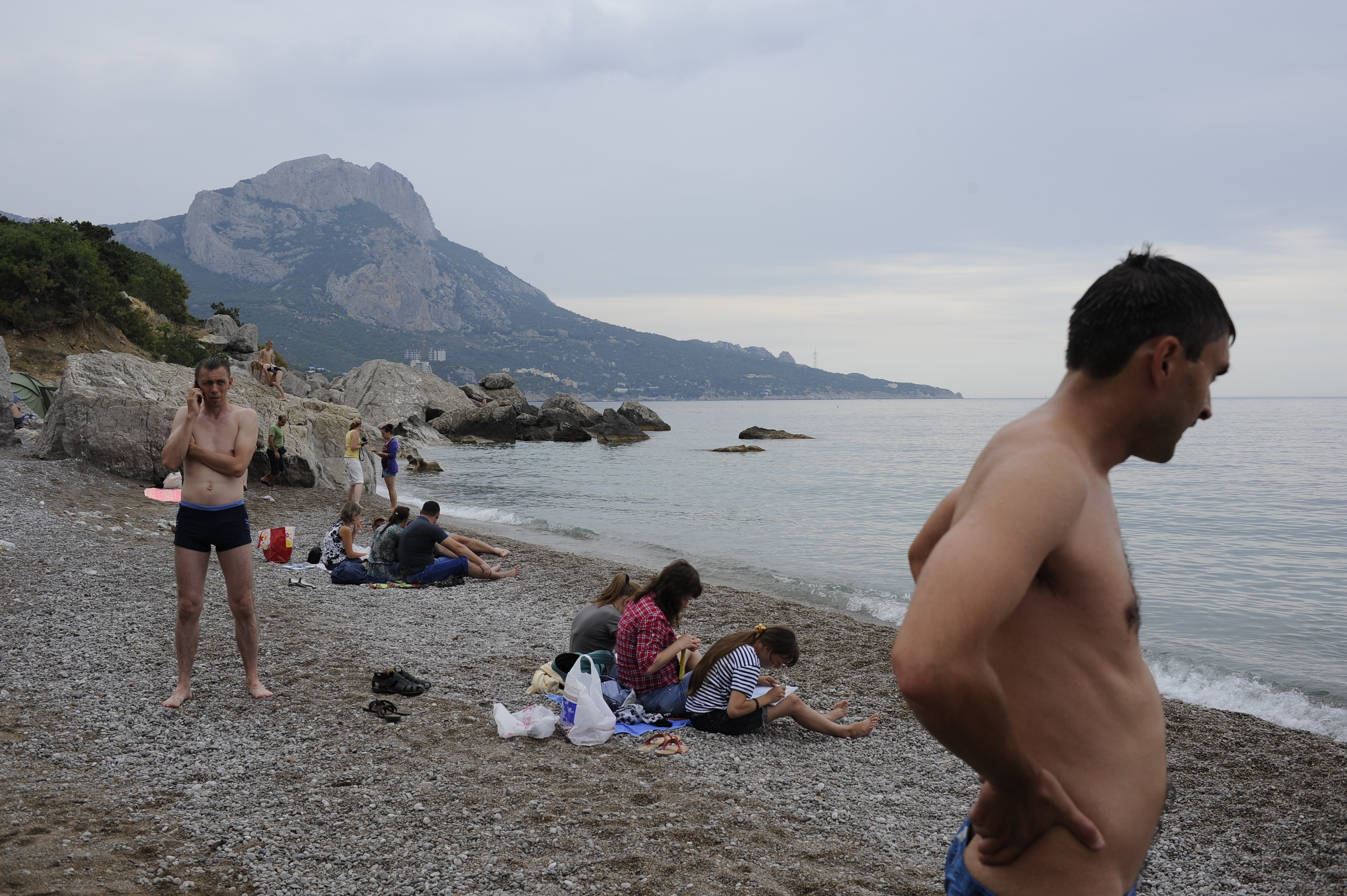 Russia leans on companies to rescue Crimea tourism