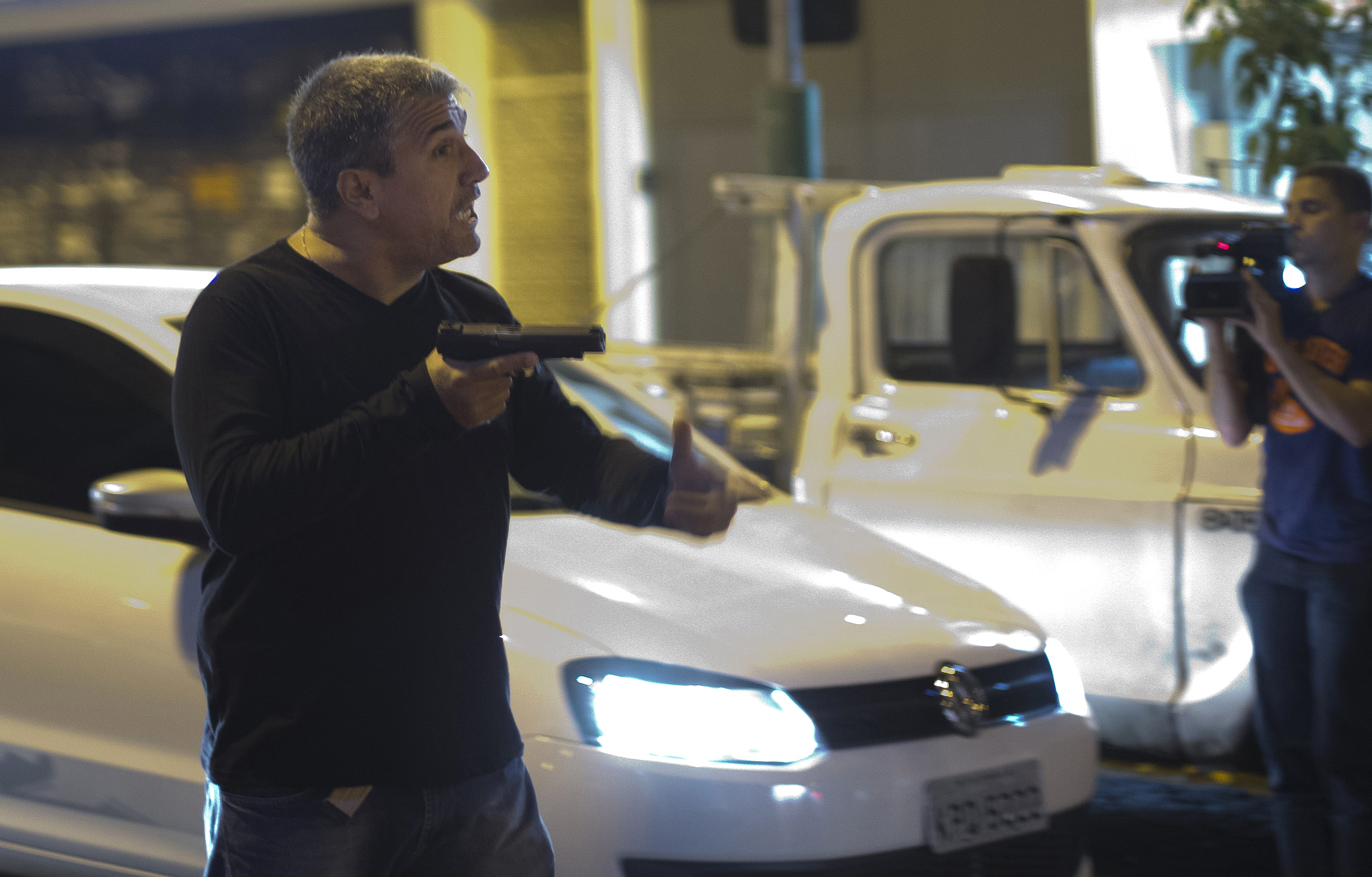 Rio police investigate officers' firing in protest