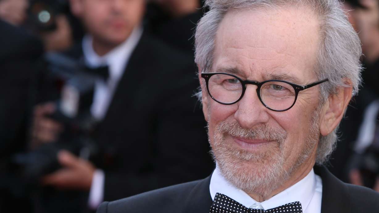 Spielberg's next movies set: spy thriller, 'BFG'