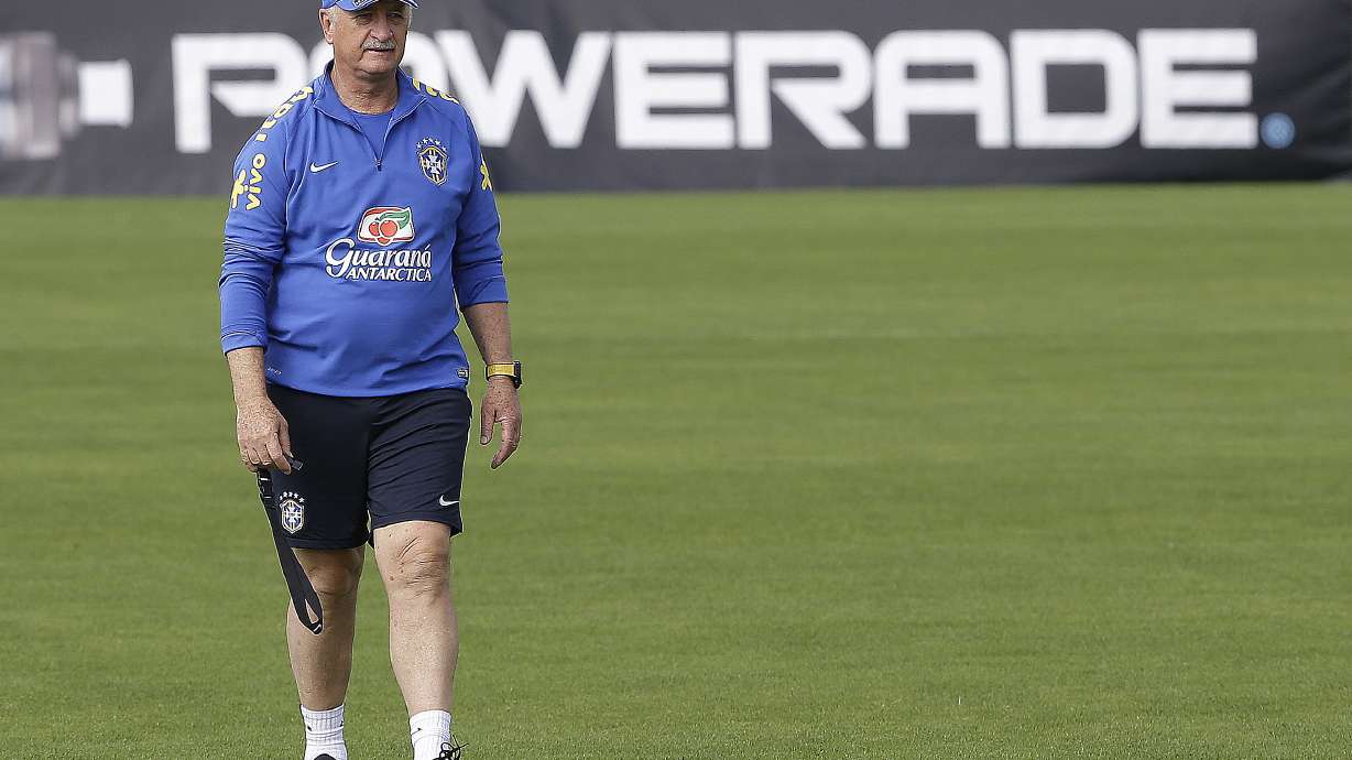 Scolari: Revamped Mexico a tough rival for Brazil