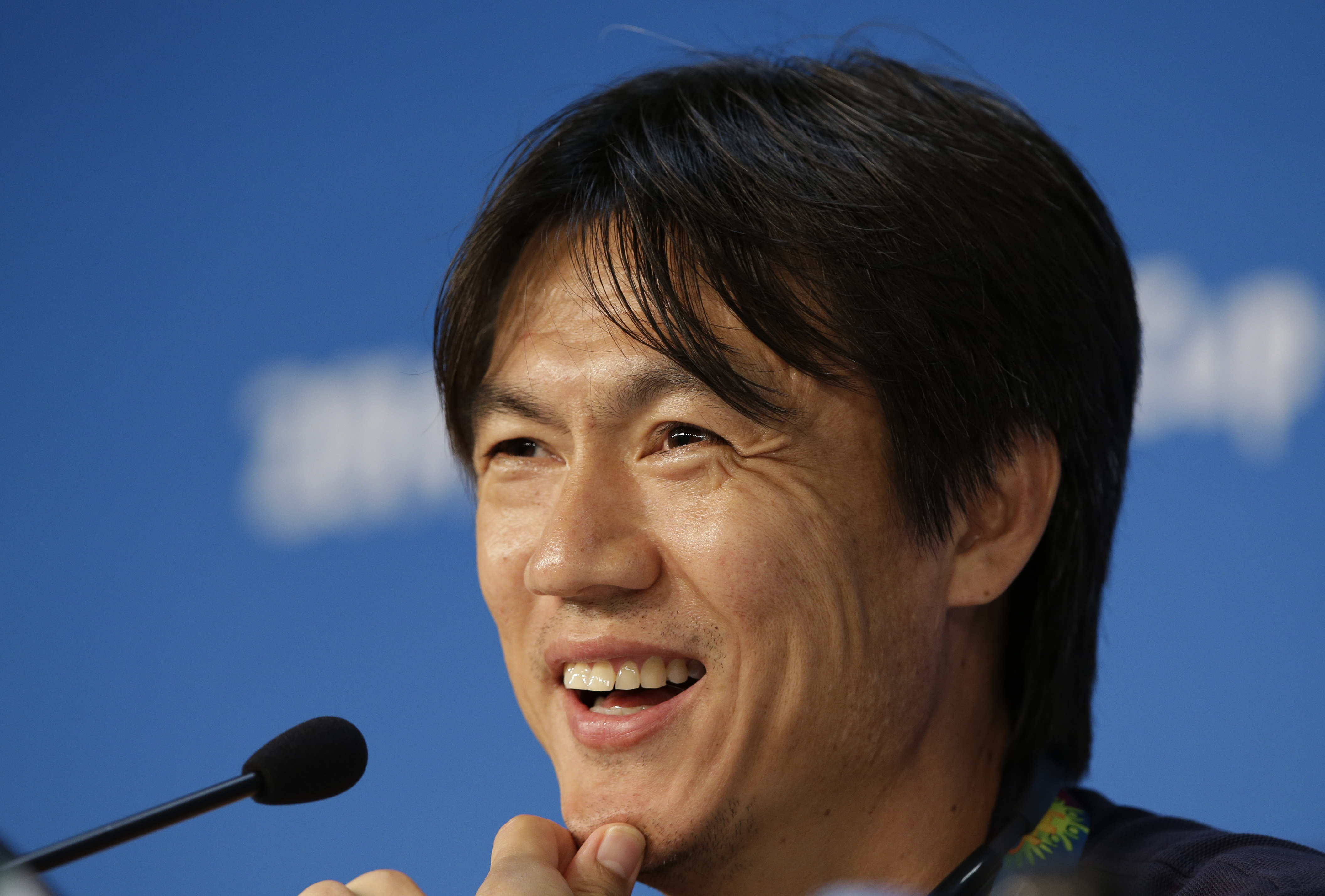 Russia, South Korea strangers in World Cup opener