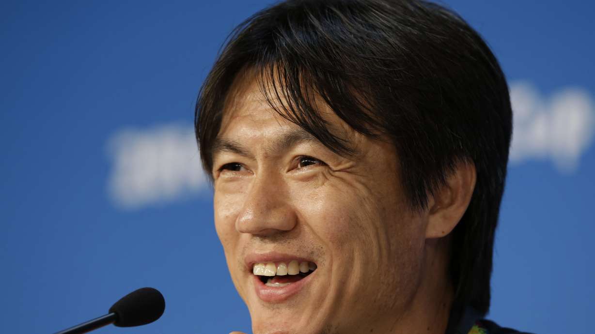 Russia, South Korea strangers in World Cup opener