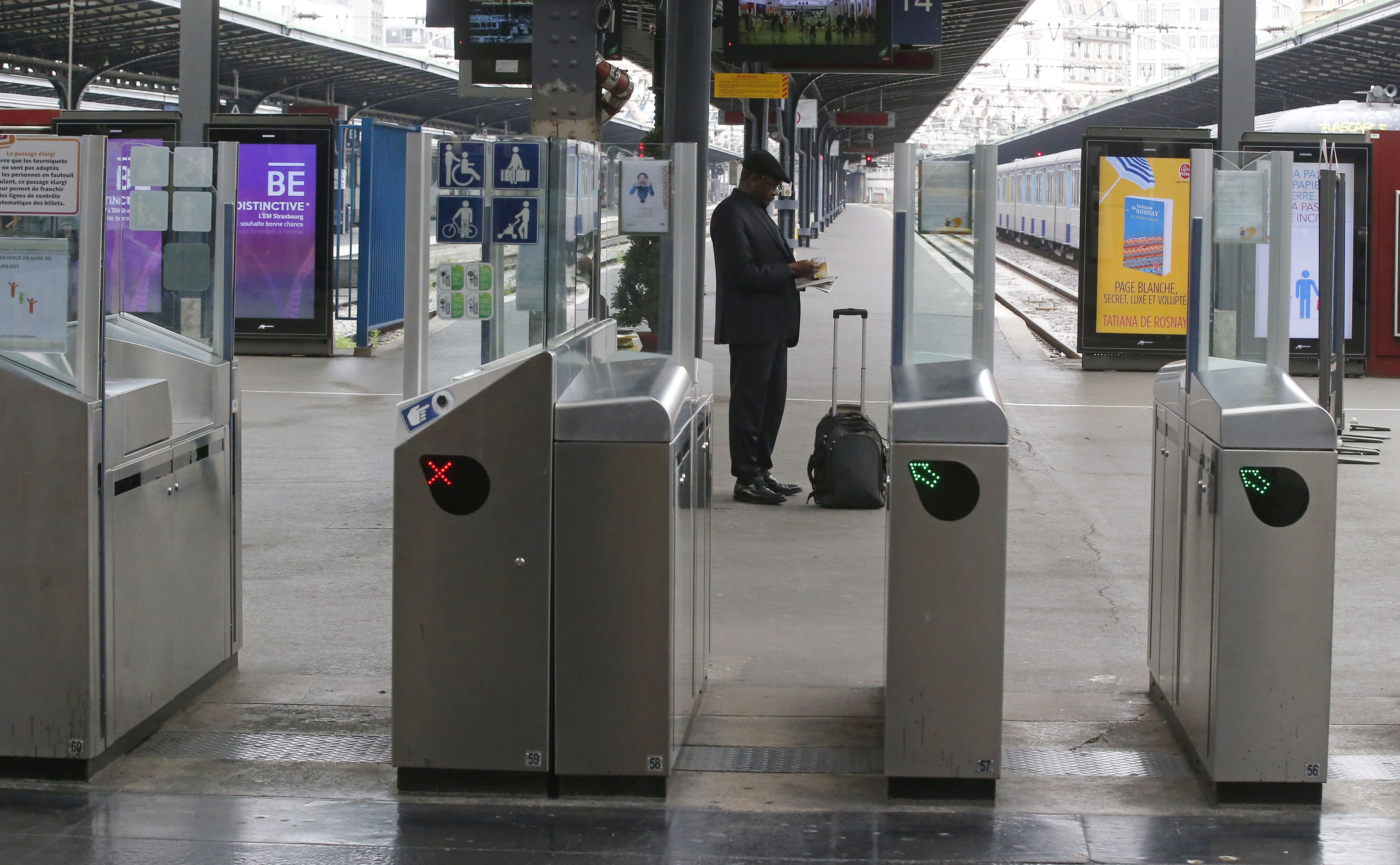 Tear gas, clashes: France fed up with train strike