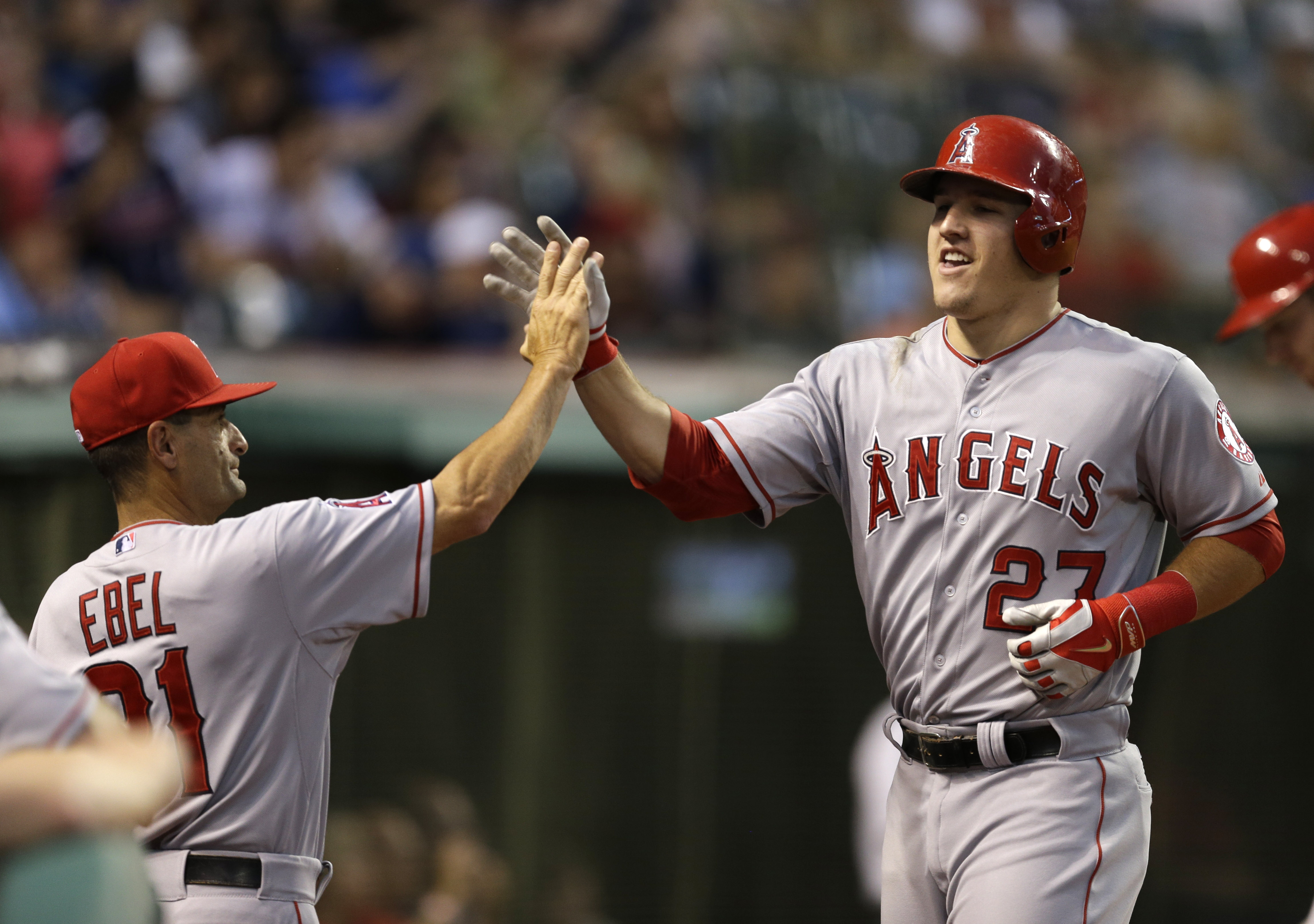 Angels rock Indians, Tomlin 9-3