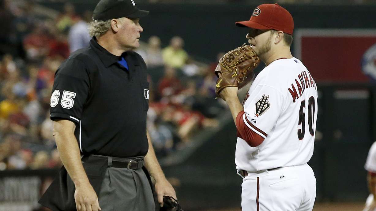 D-backs hit Braun, then Lucroy's slam beats them