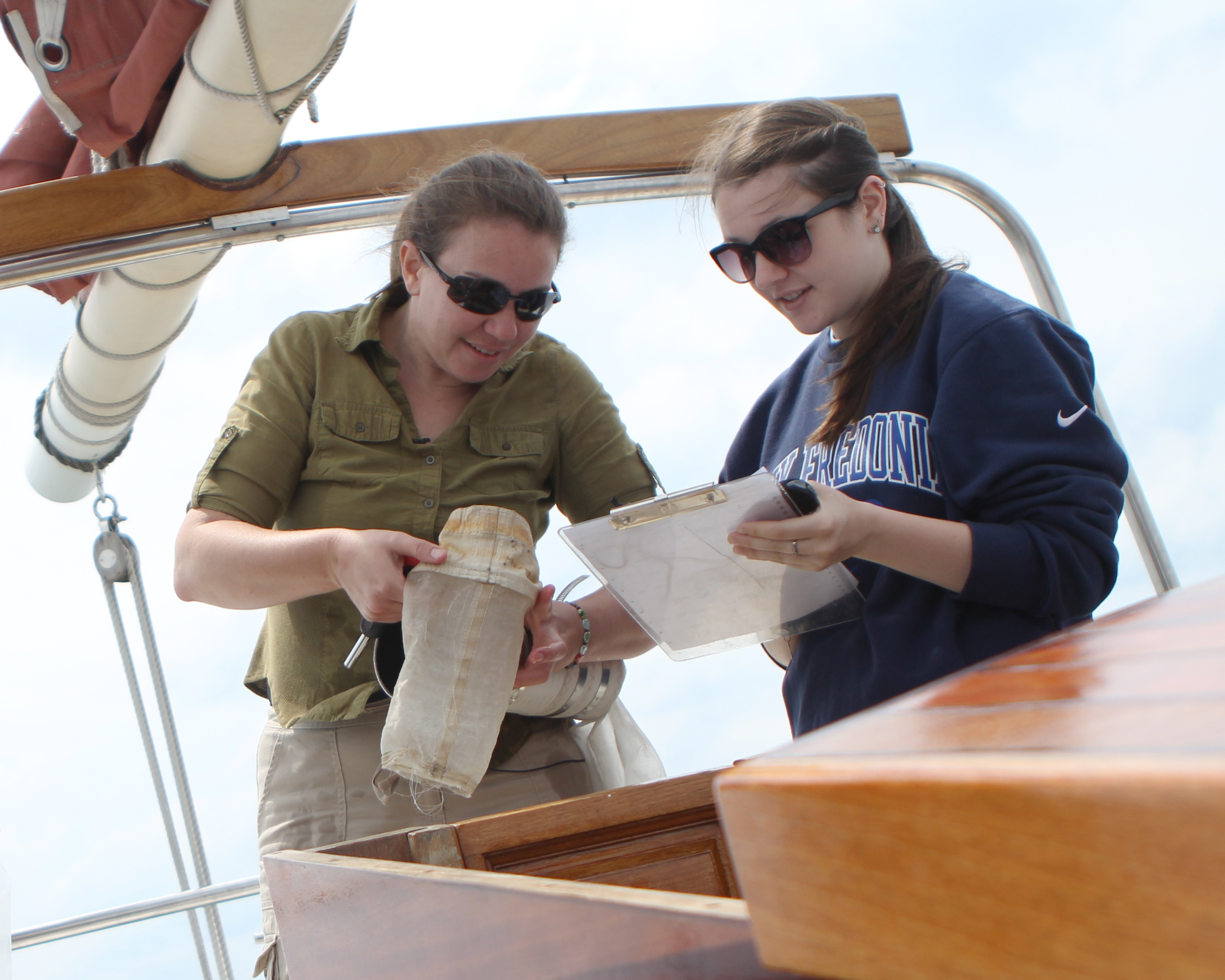 In odd twist, industry agrees to ban 'microbeads'