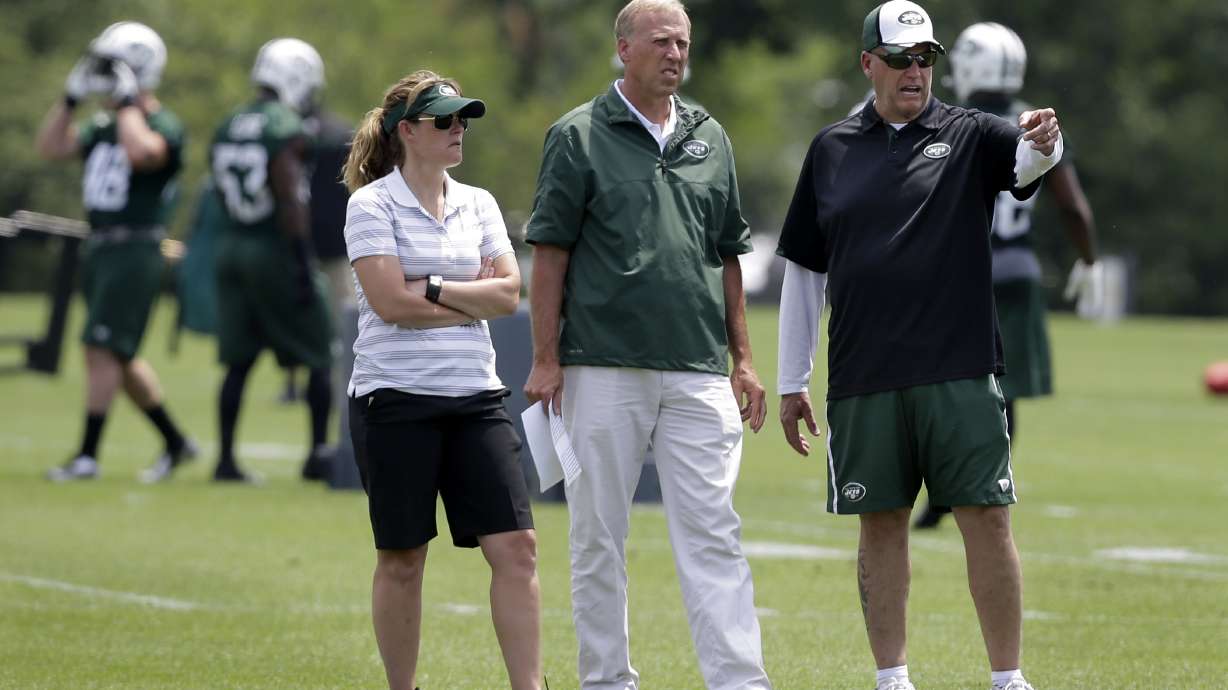 Jets owner: '8-8 good, but I wasn't satisfied'