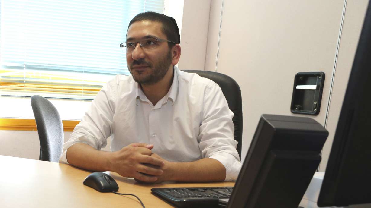 French Jews leave for Israel in increasing numbers