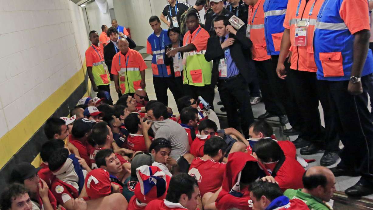 FIFA security head: Maracana lapse 'embarrassing'