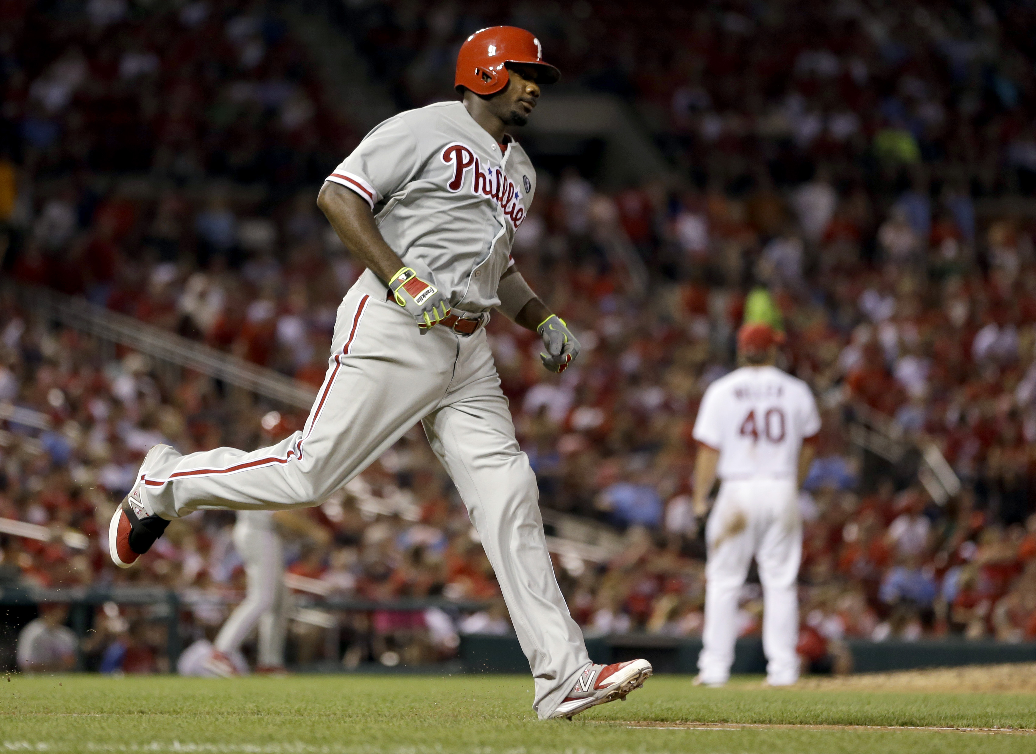 Howard, Buchanan lead Phillies past Cardinals