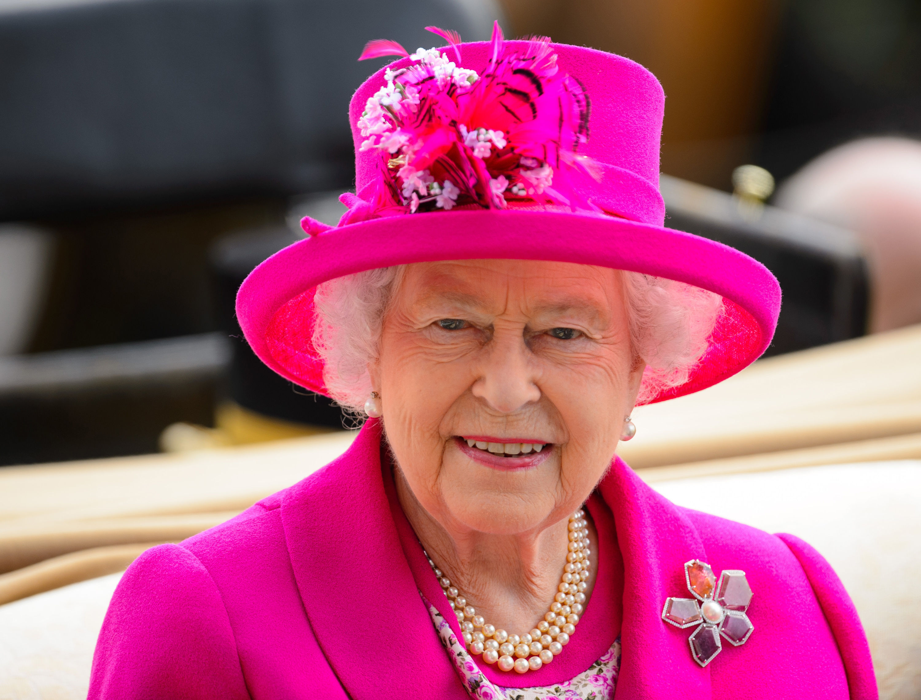 Rizeena wins Coronation Stakes at Royal Ascot