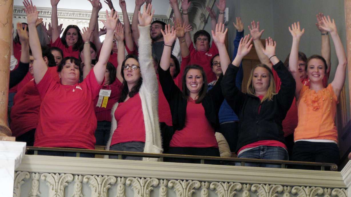 Kansas leader criticized over 'red shirts' remark
