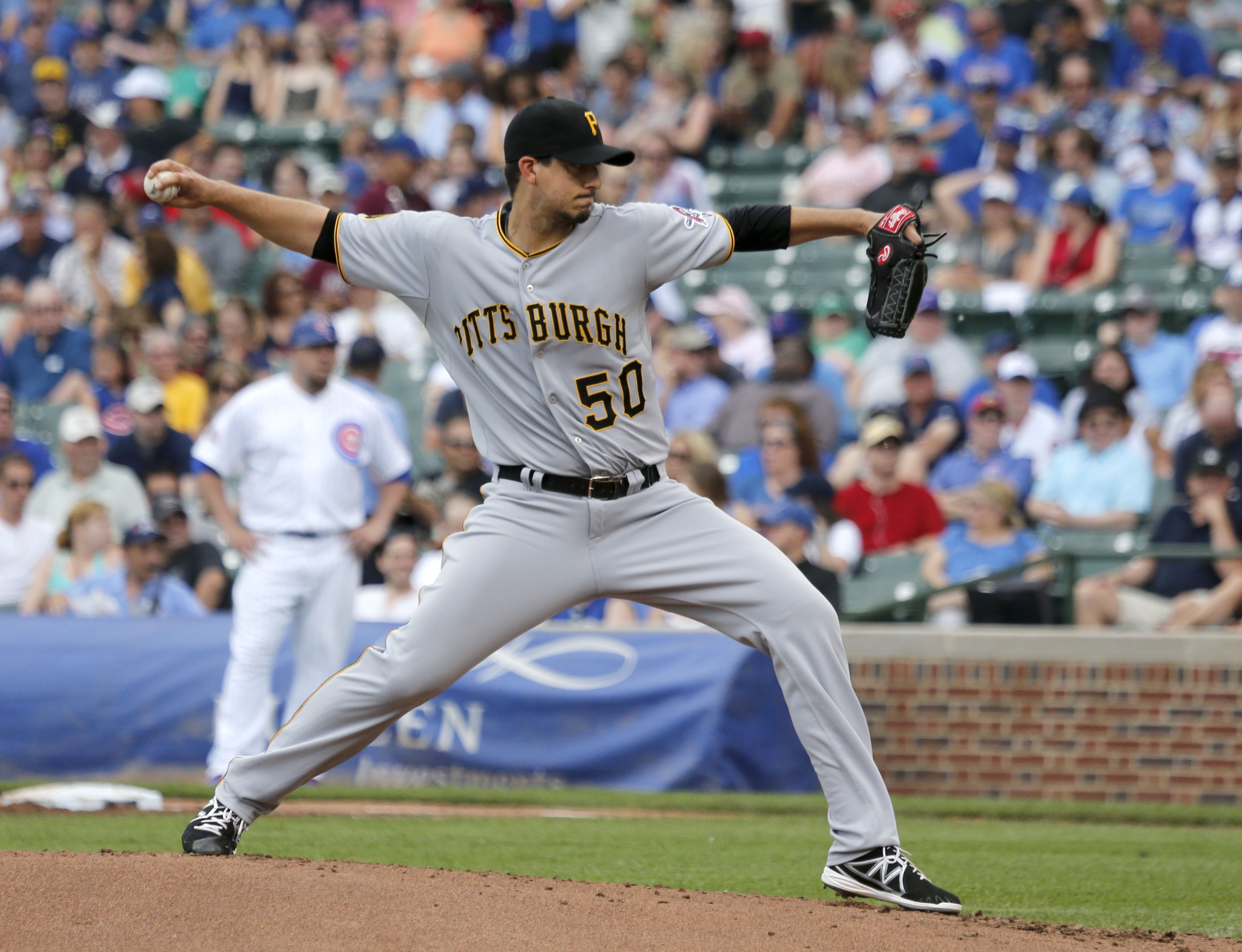 Morton struggles as Pirates lose 6-3 to Cubs