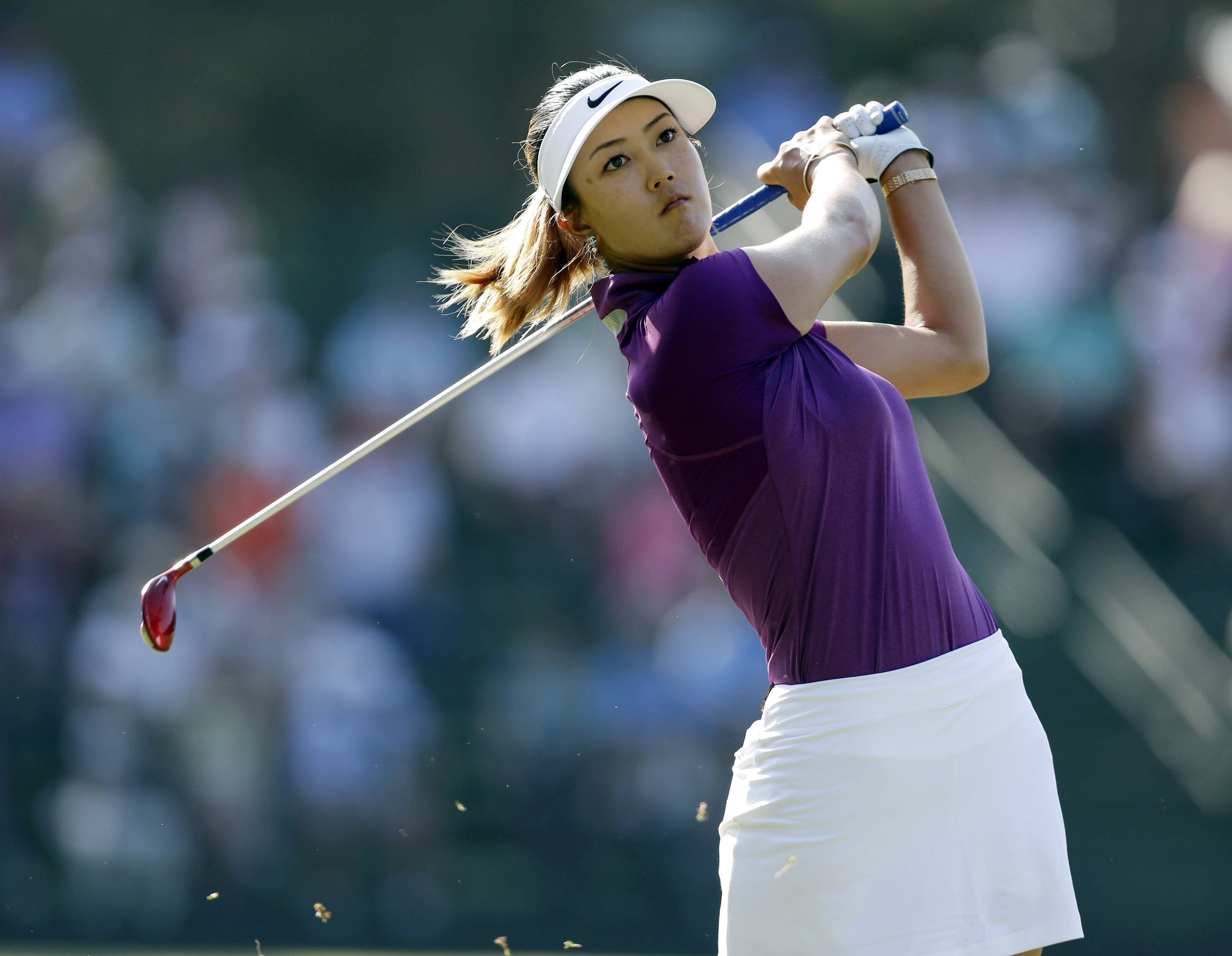 Wie takes a 3-shot lead into weekend at Pinehurst