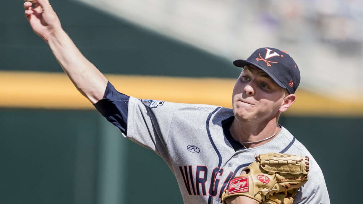 Artie Lewicki becomes Virginia bullpen ace at CWS